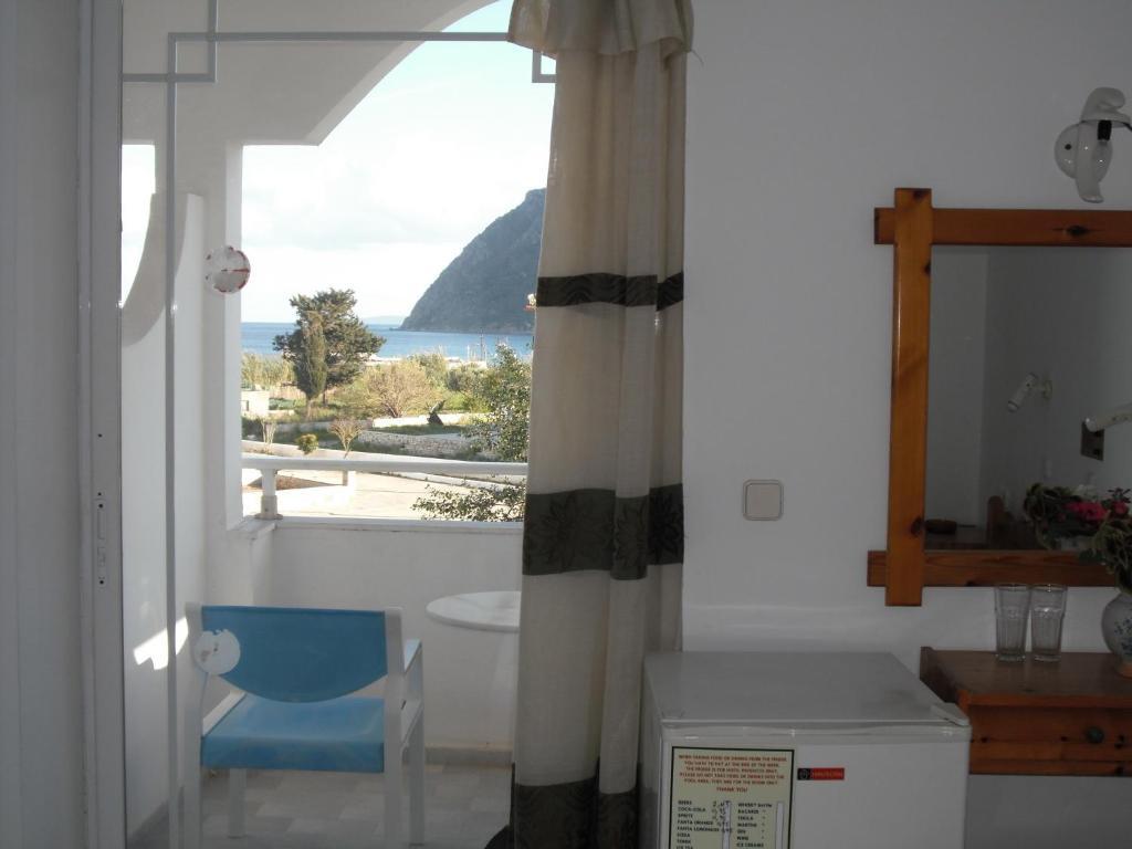 Antonis Hotel Kefalos  Bagian luar foto